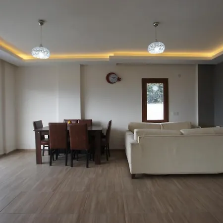 Kuşadası Müstakil Villa Villa Kuşadası